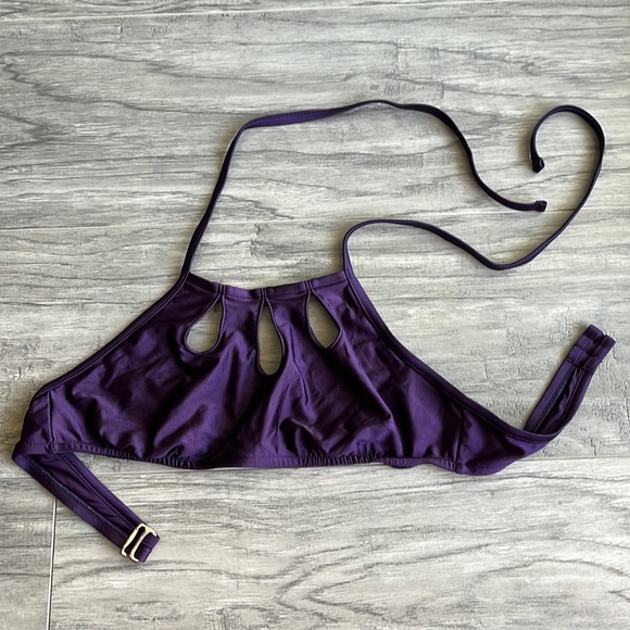 HP! Cut out Bikini Top - Picture 2 of 3